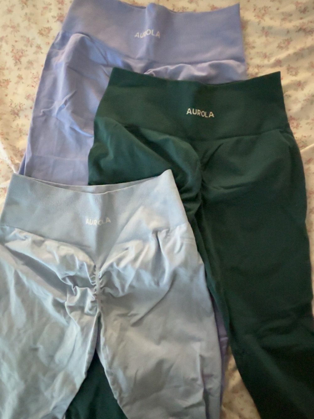 Aurola leggings “dream” fit.
